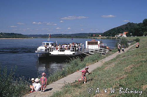 Kazimierz Dolny statek wycieczkowy do Janowca