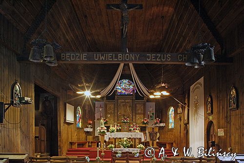Kielce Białogon kościół drewniany z XX wieku