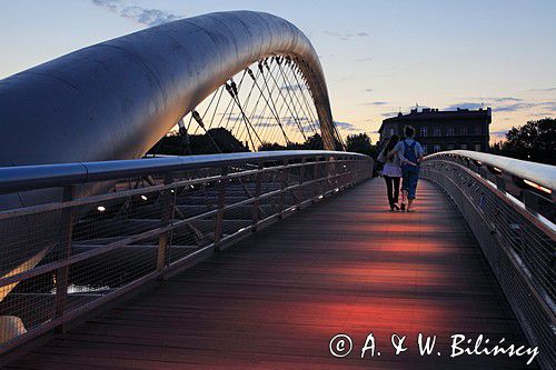 Kładka Ojca Bernatka w Krakowie. Wisła, fot A&W Bilińscy bank zdjęć