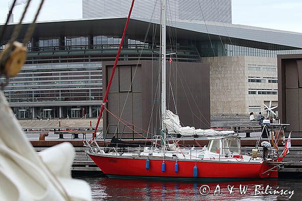 Safran przy Ofelia Plads w Kopenhadze, Dania