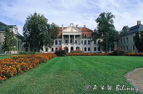 Kozłówka, pałac Zamoyskich