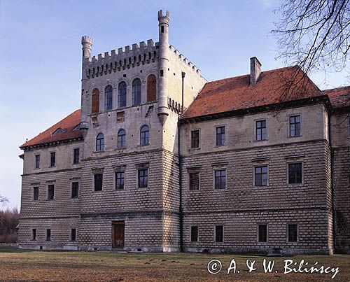 Książ Wielki, renesansowy pałac ´Mirów´ z XVI wieku
