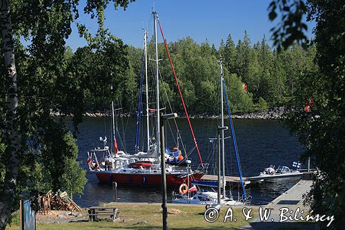 przystań w archipelagu Kummeskaret, Archipelag Kvarken, Finlandia, Zatoka Botnicka