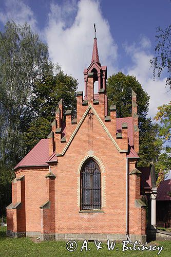 Kuźmina, kaplica cmentarna, Pogórze Przemyskie