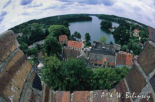 Zamek w Łagowie, Łagów i jezioro Łagowskie