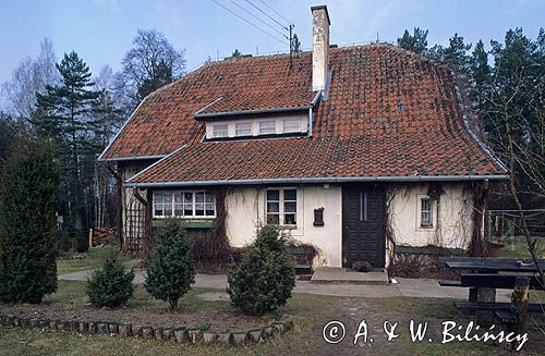 leśniczówka Gąsior nad jeziorem Bełdany