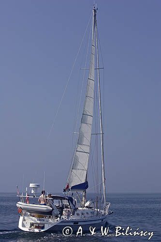 jacht typu Ovnie, s/y Liberte w cieśninie The Swinge, Atlantyk