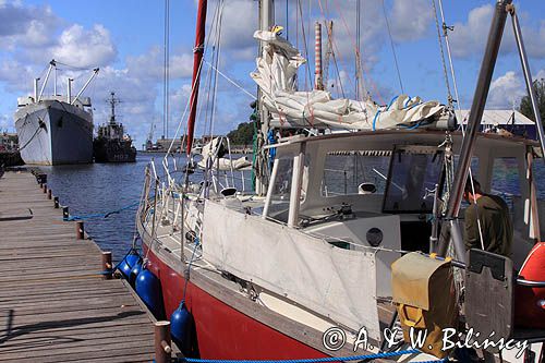 nabrzeże dla jachtów w porcie Liepaja, Łotwa Liepaja harbour, Latvia