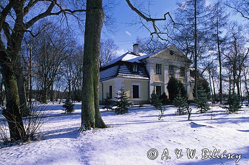 Lipków, dwór, Puszcza Kampinoska
