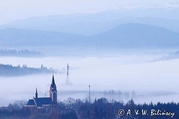 Świtowe mgły w okolicy Lutowisk, Bieszczady