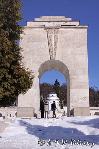 Lwów, Cmentarz Orląt Lwowskich na Cmentarzu Łyczakowskim, Ukraina