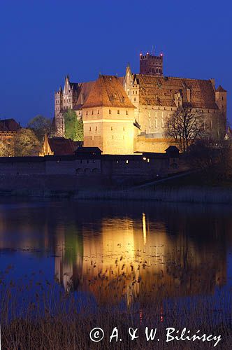 Malbork, zamek krzyżacki nad Nogatem