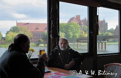 w tawernie U Flisaka w Malborku, rzeka Nogat, żuławy