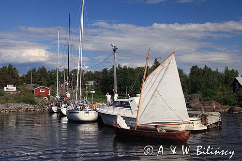 żaglówka, port na wyspie Masskar, Finlandia, Zatoka Botnicka