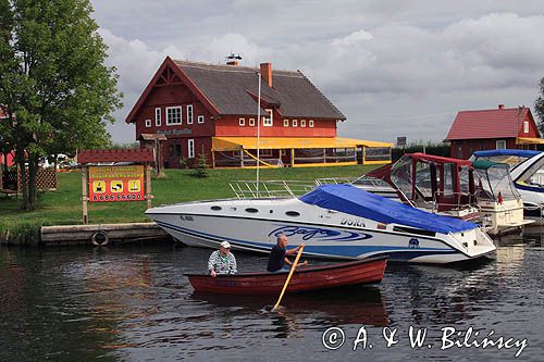 rzeka Minija dopływ rzeki Niemen, wieś Minge, Park Regionalny Delty Niemna, Litwa Minge village, Minija river, Nemunas Delta, Lithuania