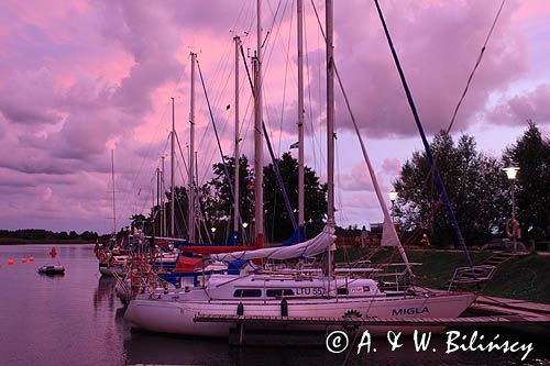 port jachtowy w Minge, rzeka Minija dopływ rzeki Niemen, wieś Minge, Park Regionalny Delty Niemna, Litwa marina in Minge, Minge village, Minija river, Nemunas Delta, Lithuania