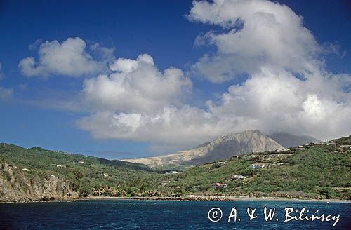 Soufriere Hills, Soufriere, wulkan na wyspie Montserrat na Morzu Karaibskim., Małe Antyle, Montserrat, Karaiby