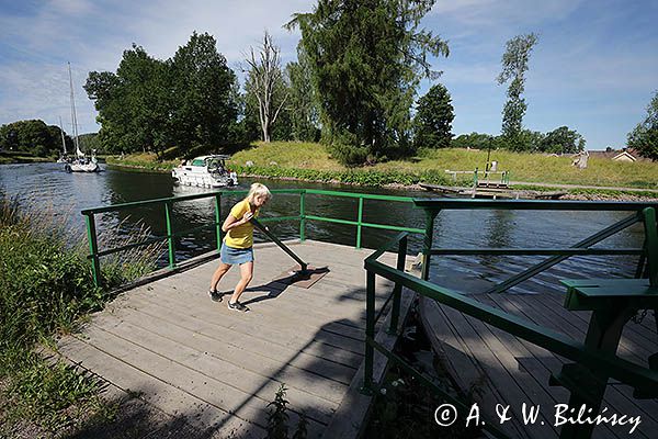 Ręcznie otwierany most w Motali, Kanał Gota, Gotajski, Motala, Szwecja