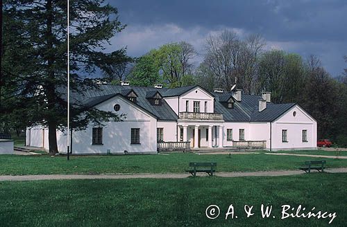 Nagłowice, dworek Mikołaja Reja