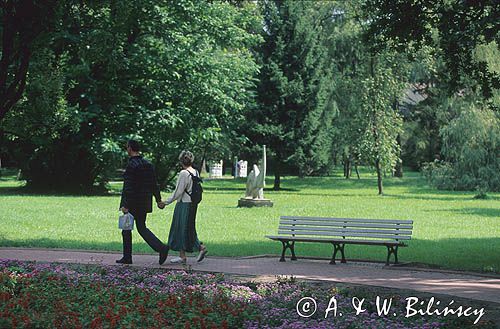 Nałęczów park zdrojowy