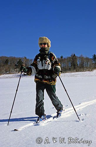 narciarz skitouring