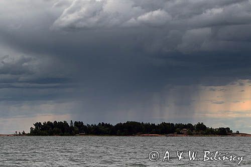 Idzie burza i deszcz, Zatoka Fińska, Finlandia