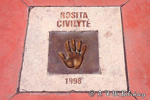 aleja gwiazd w Nidzie na Mierzei Kurońskiej, Zalew Kuroński, Neringa, Litwa Stars promenade, Nida village, Curonian Spit, Curonian Lagoon, Neringa, Lithuania