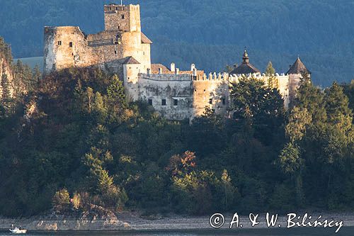 Zalew Czorsztyński, Zamek Dunajec w Niedzicy, Pieniny