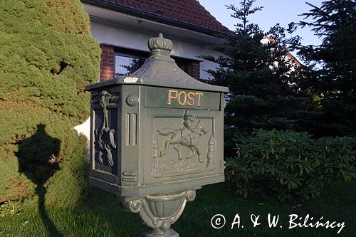 skrzynka pocztowa w Kröslin, cieśnina Peene - Piana między wyspą Uznam a kontynentalną częścią Niemiec