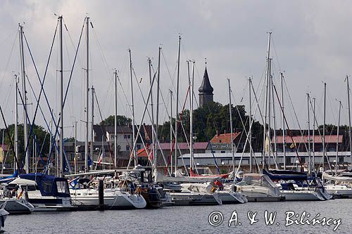 marina w Kröslin, cieśnina Peene - Piana między wyspą Uznam a kontynentalną częścią Niemiec