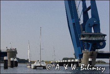 most podnoszony w Wolgast, cieśnina Peene - Piana między wyspą Uznam a kontynentalną częścią Niemiec