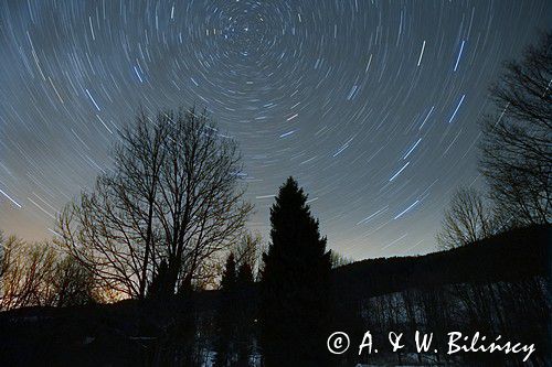 gwiezdne niebo, Bieszczady, obrót gwiazd wokół gwiazdy północnej