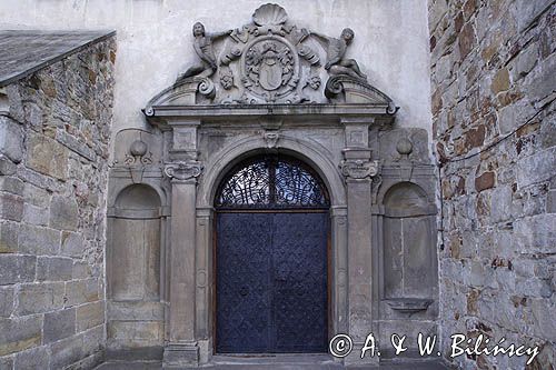 Nowy Wiśnicz, zamek, drzwi wejściowe, Pogórze Wiśnickie