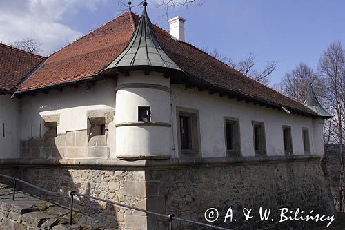 Nowy Wiśnicz, zamek,bastion i mury obronne, Pogórze Wiśnickie