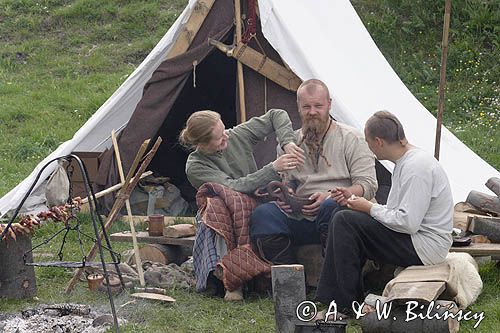 Ogrodzieniec, V Najazd Barbarzyńców