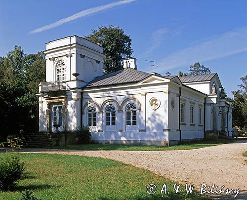 Orońsko, pałac klasycystyczny, Centrum Rzeźby Polskiej, pałac malarza Józefa Brandta