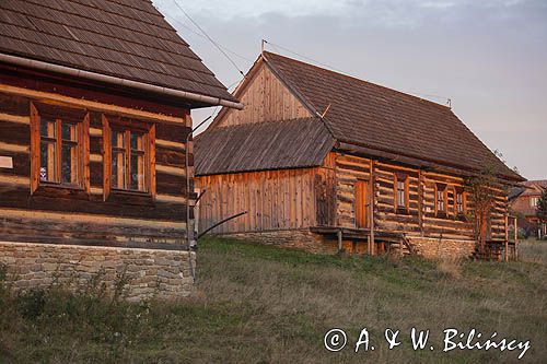 Skansen w Kluszkowcach, Osada Turystyczna Czorsztyn Stylchyn, chaty