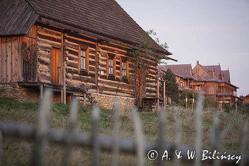 Skansen w Kluszkowcach, Osada Turystyczna Czorsztyn Stylchyn, chaty