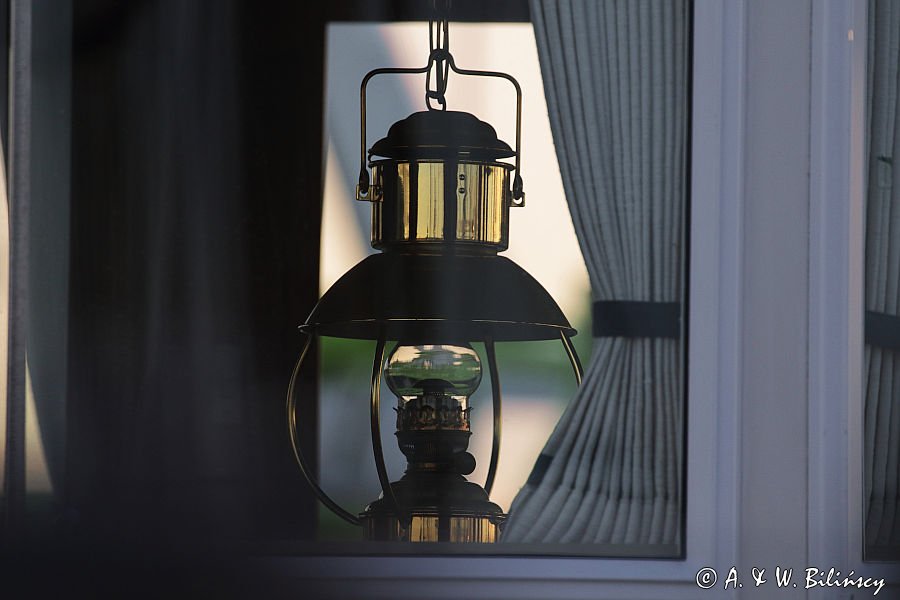 okno, lampa naftowa, Oxelosund, Szwecja