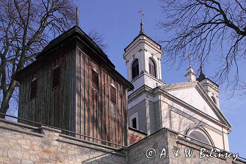 Ożarów Świętokrzyski, Sanktuarium MB Różańcowej Królowej Rodzin, dzwonnica