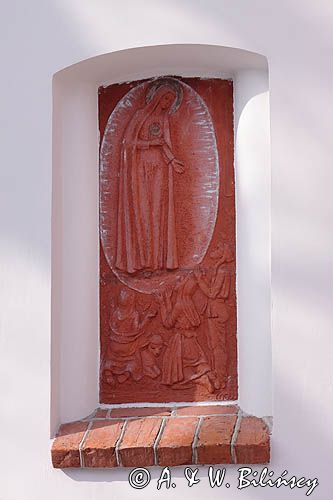 Piaseczno, zabytkowy kościół św. Anny, Matka Boża Fatimska