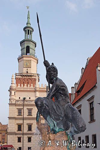 Poznań, Stary Rynek Ratusz i fontanna Marsa