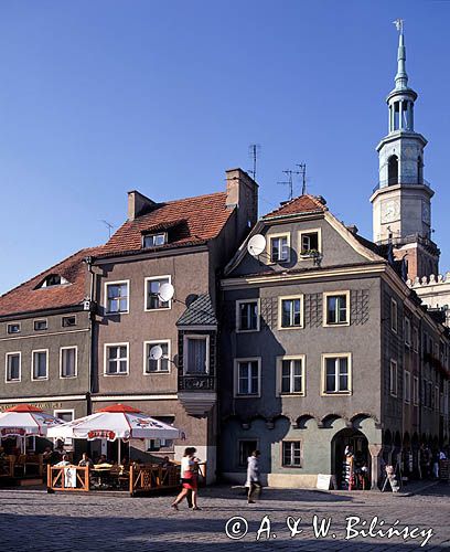 Poznań. Kamienice przy Starym Rynku domki budnicze, zdjęcie archiwalne 1999 rok