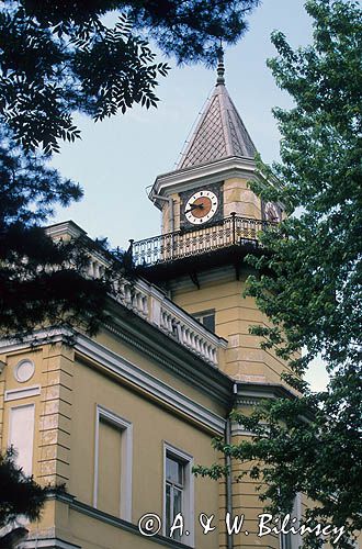 Pruszków, pałac, dom kultury