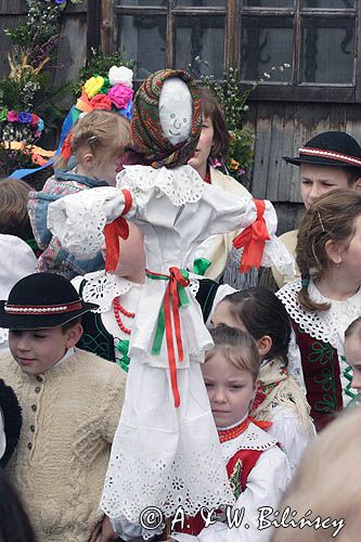 Rabka, Marzanna, Marzenna, Śmierciucha, przy zabytkowym drewnianym kościiele pw św. Marii Magdaleny, Muzeum Władysława Orkana, Niedziela Palmowa