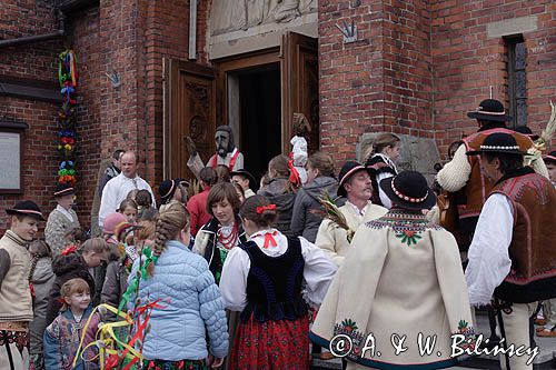 Rabka, palmy wielkanocne, Niedziela Palmowa, kościół pw św Marii Magdaleny