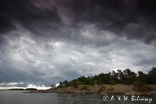 Chmury nad Riso, szwedzkie szkiery wschodnie, Szwecja
