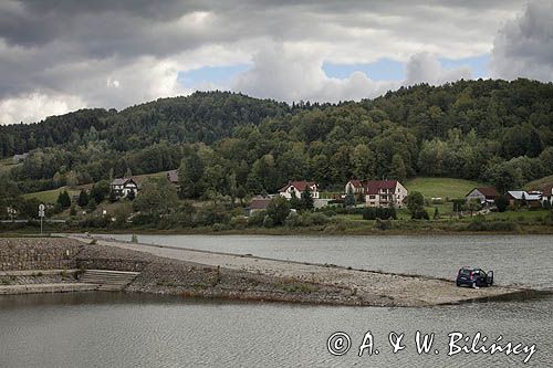 Zalew Rożnowski, slip Bartkowa