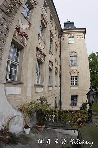 Zamek w Rydzynie - barokowa rezydencja Leszczyńskich wzniesiona w latach 1682 - 1695