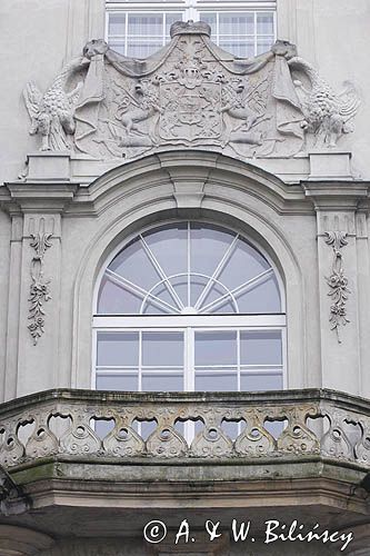 Zamek w Rydzynie - barokowa rezydencja Leszczyńskich wzniesiona w latach 1682 - 1695